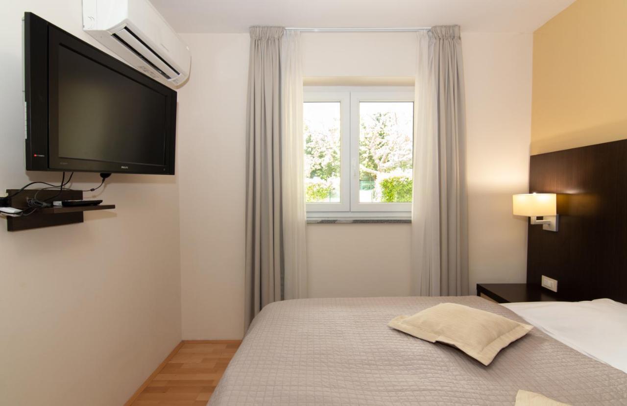 Residence Marina Rose M Apartment By Locap Group Πορτορόζ Εξωτερικό φωτογραφία